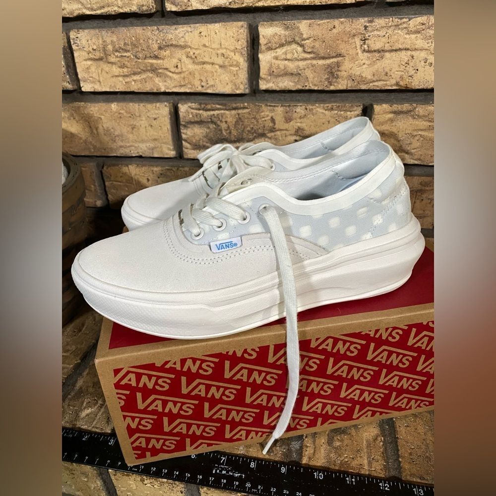 New with tags vans‎
